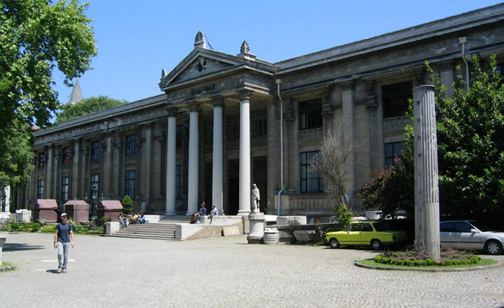 Istanbul Archaeological Museum (İstanbul Arkeoloji Müzesi)