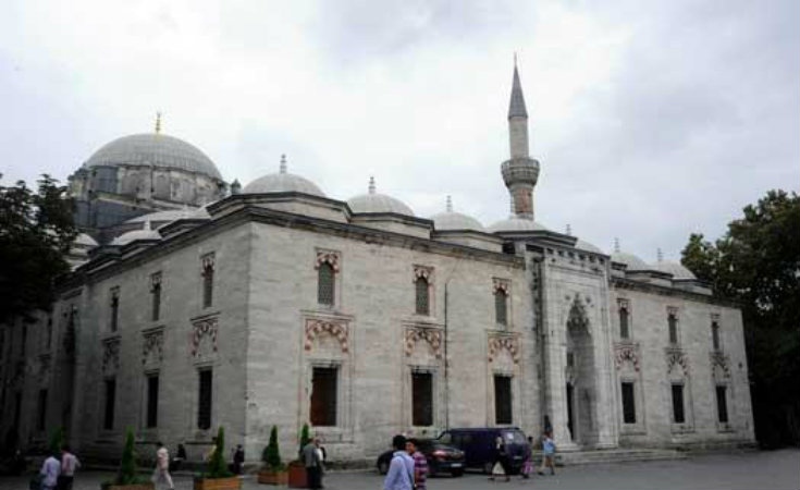 Beyazıt Camiisi (Beyazit Mosque)
