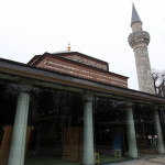 Karadavut Camiisi (Karadavut Mosque)