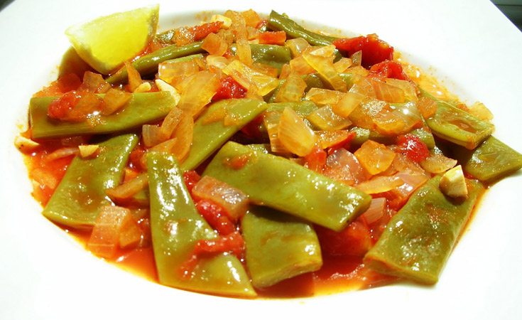 Ayşe Kadın Fasulye – Romano Beans with Olive Oil