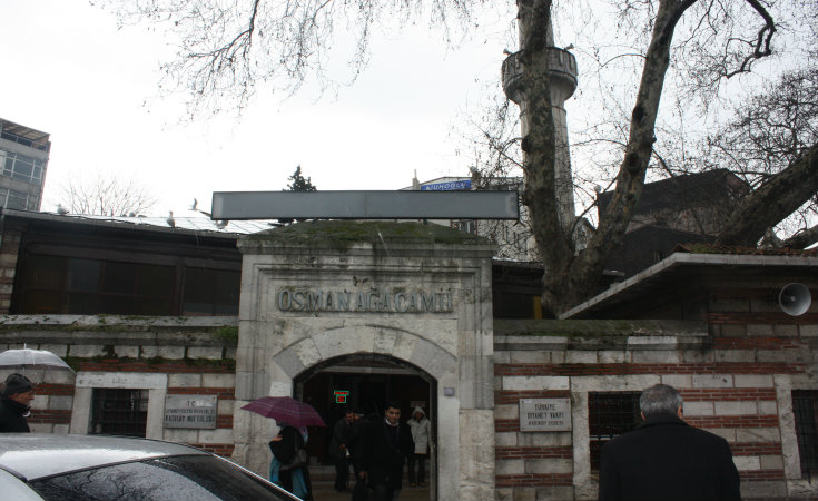 Osmanağa Camii (Osmanaga Mosque)