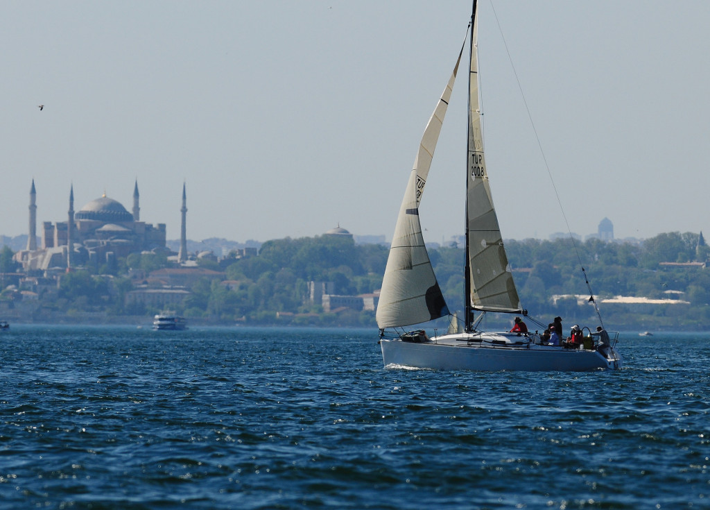 istanbul sailing tour